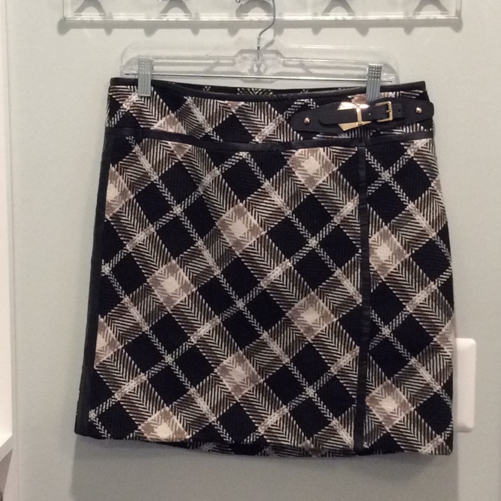 White House Black Market Plaid Skirt